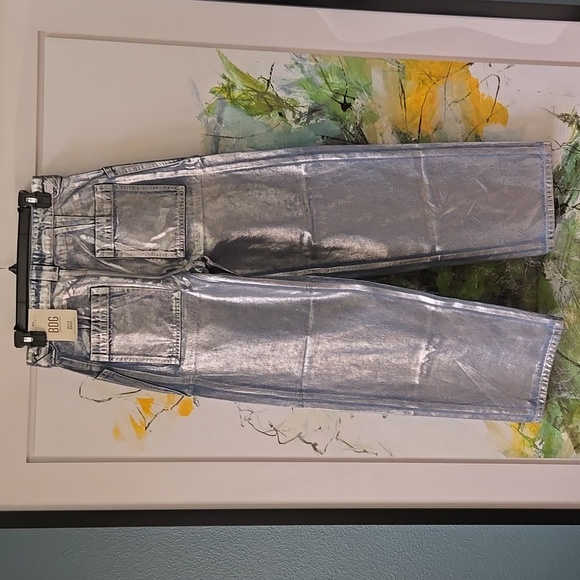 BDG Bella Baggy Patch Pocket Jeans - Metallic Wash - Picture 8 of 14